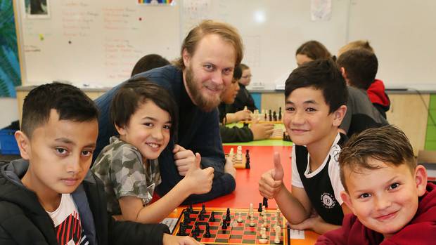 Hora Hora Primary School chess club numbers double after students win