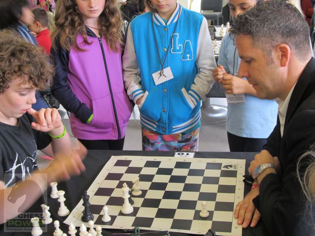 Paul Macdonald (Chess Power) vs Rico Fraser (Tasman Home Ed)