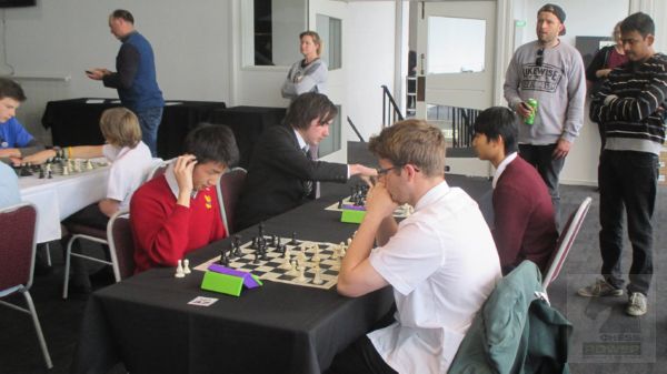 Raymond Wang [left] Mt Roskill Grammar vs Mark Sirikham [right] Te Puke High