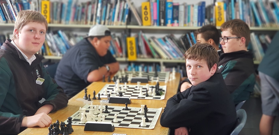 Benjamin Peters from Tuakau College shows how to deliver the electric fence checkmate