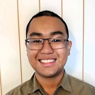 Alec Cruz